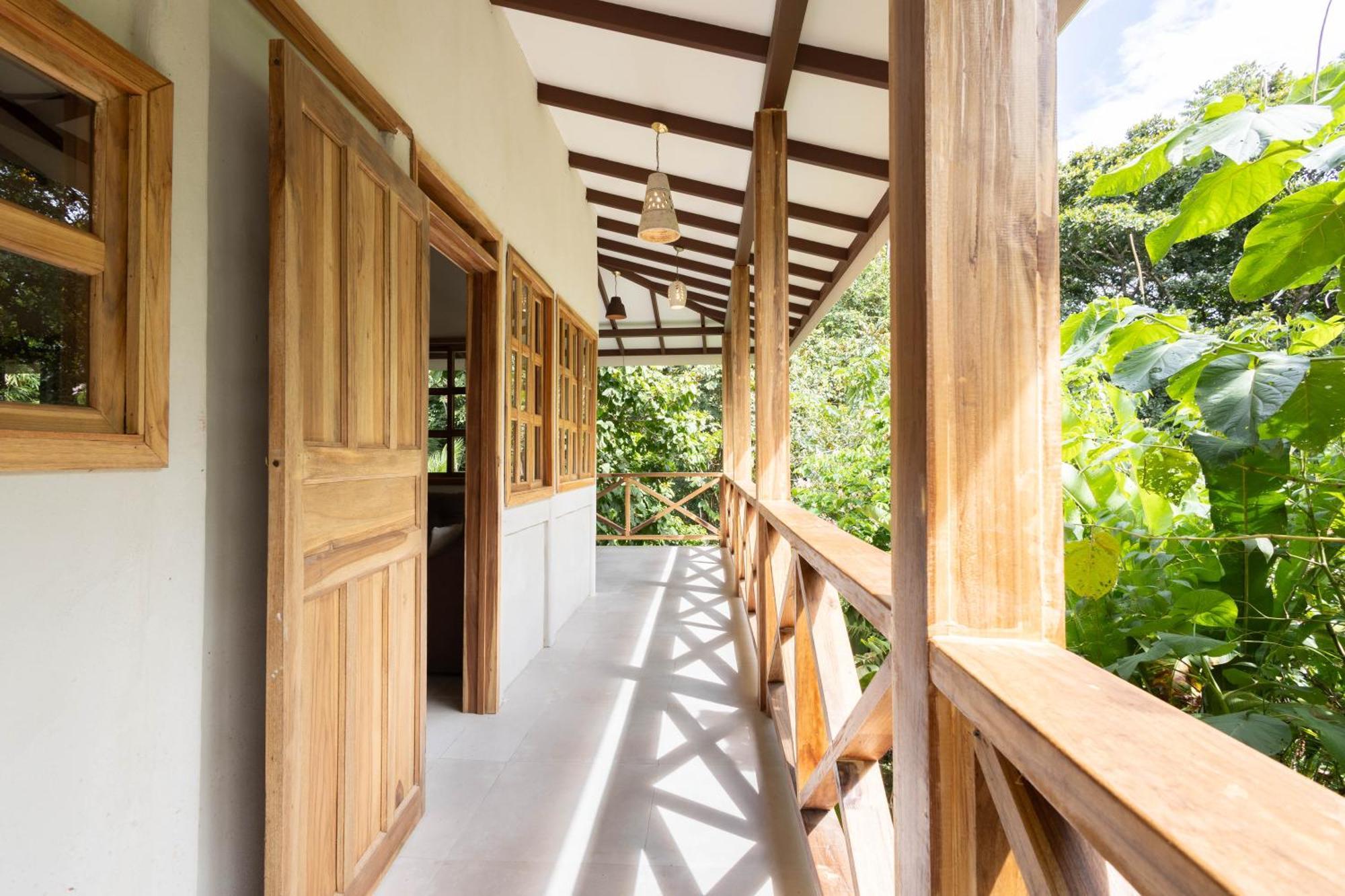 Villa Pina Dorada Dependencia Del Hotel Casa Merlin Puerto Viejo de Talamanca Exterior foto